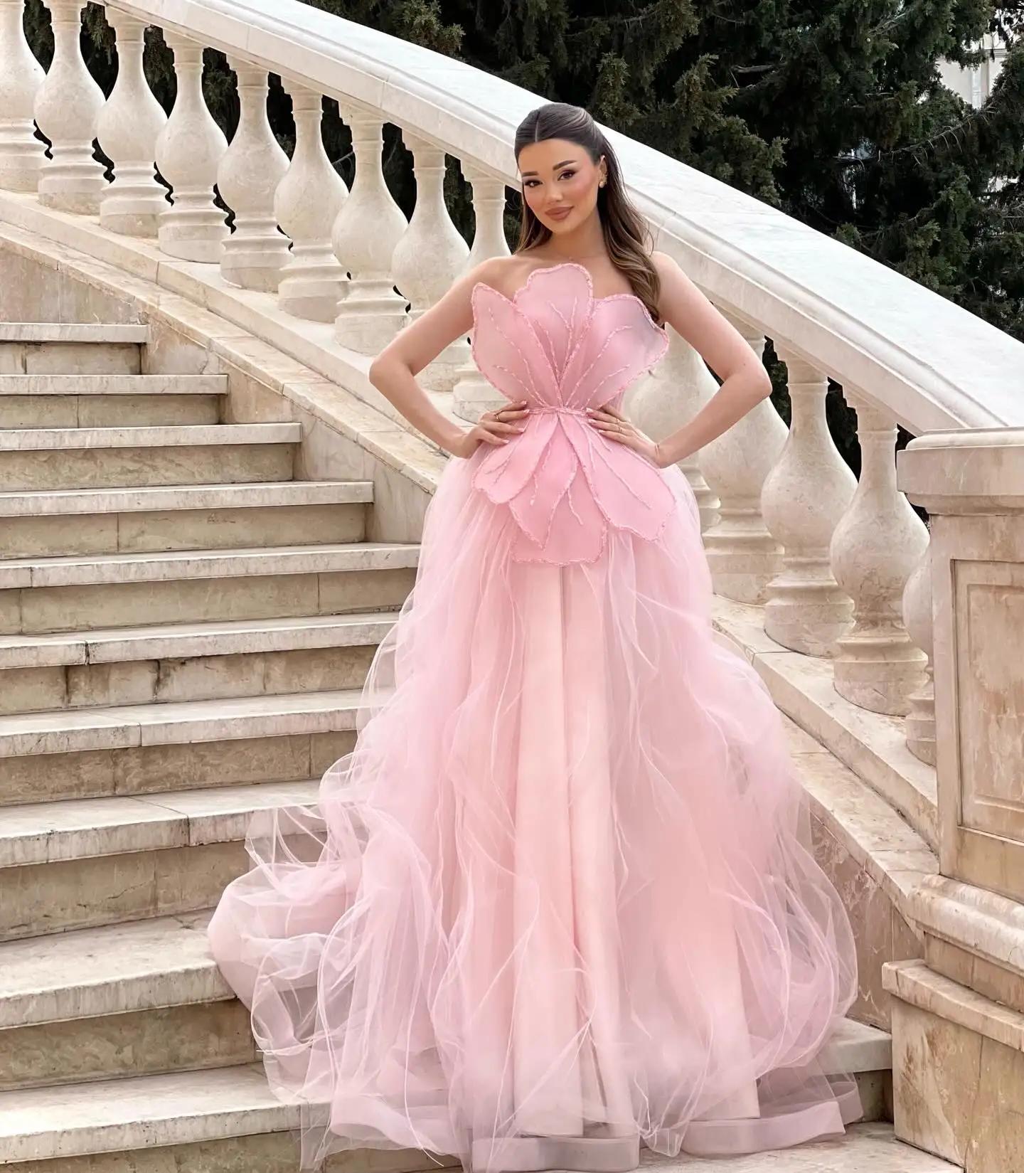 Nouvelle Robe de Bal Rose sans Bretelles à Fleurs, Coupe A-line en Tulle, Robe de Soirée Scintillant