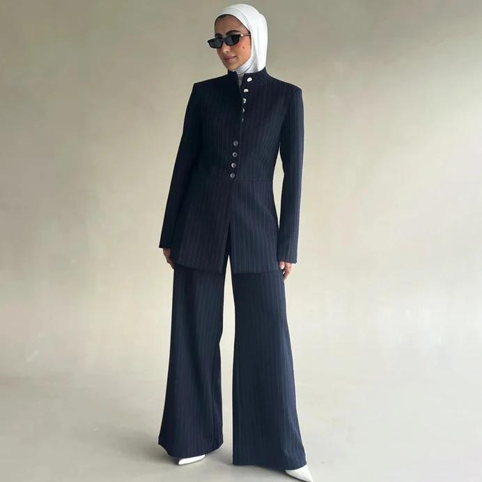 VTKW Nouvelle Collection 2026 – Ensemble Blazer et Pantalon Large Bleu Marine à Rayures Fines pour F