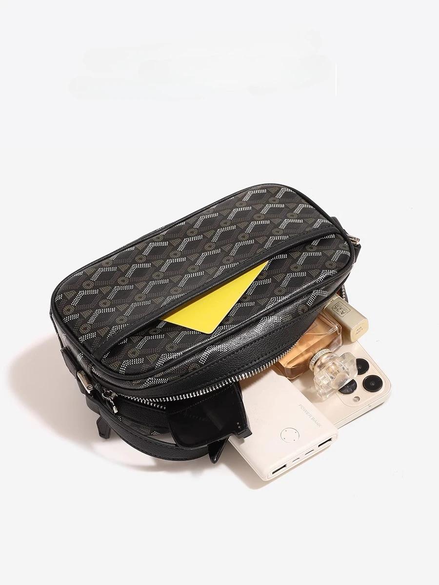 Luxury Designer Bags with Classic Letter Printing Vintage and Portable Dog Tooth Crossbody Waist Han