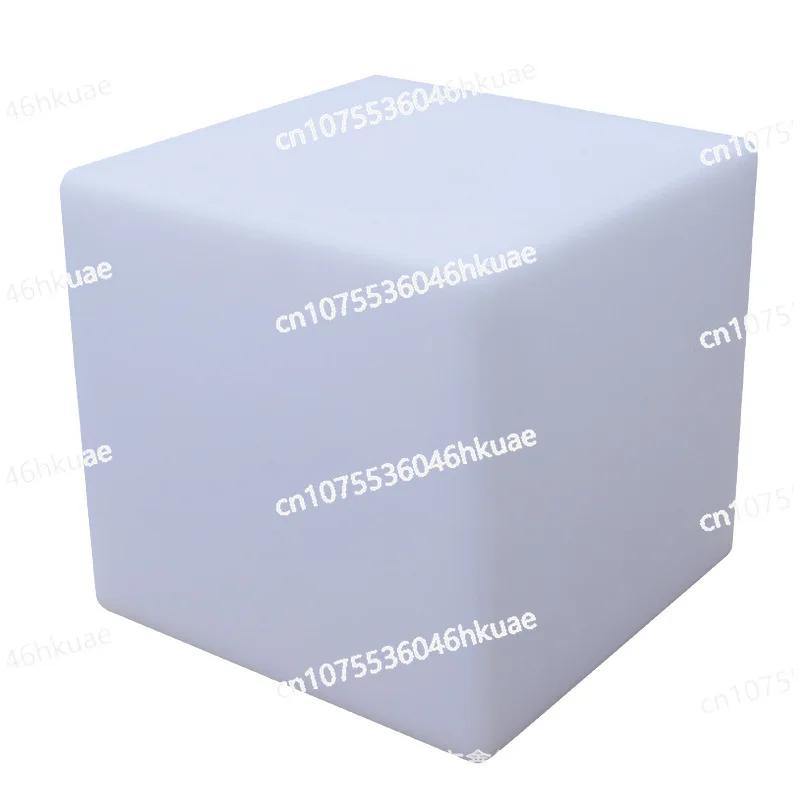 Tabouret carré lumineux solaire imperméable extérieur, meubles lumineux photovoltaïques KTV