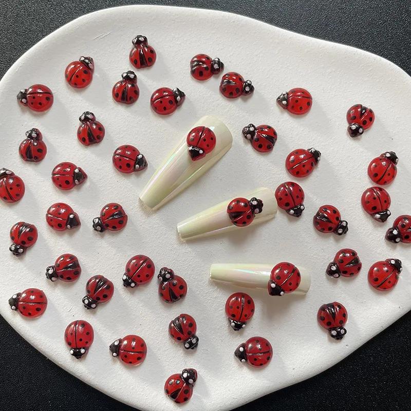 50 pièces mignon insecte coccinelle ongles breloques 3D résine coccinelles Nail Art strass 8*10mm ét