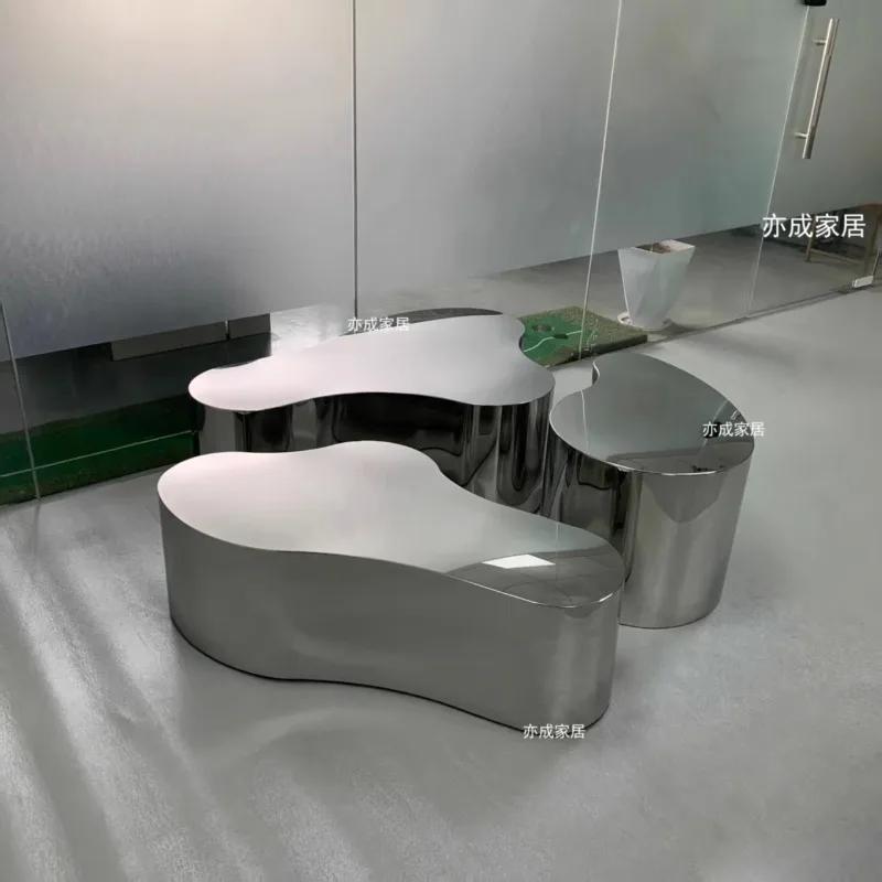 Table basse de luxe en métal, décoration de salon, Table d'appoint design mobile sur pied, meubles d