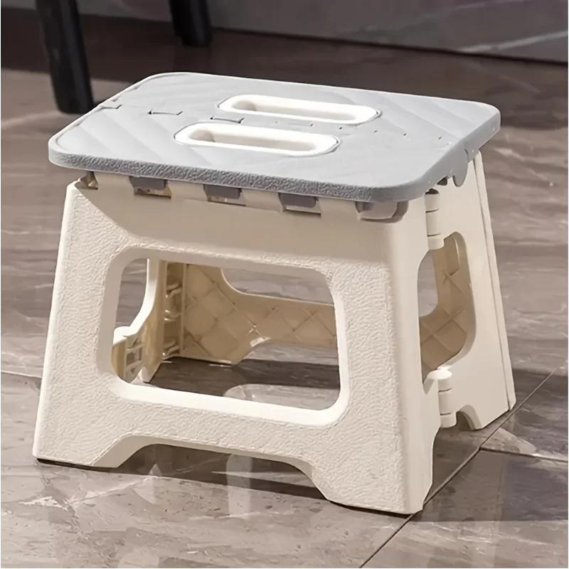 Tabouret pliant portable en plastique gris, 1 pièce, compact, polyvalent pour le camping, la pêche,