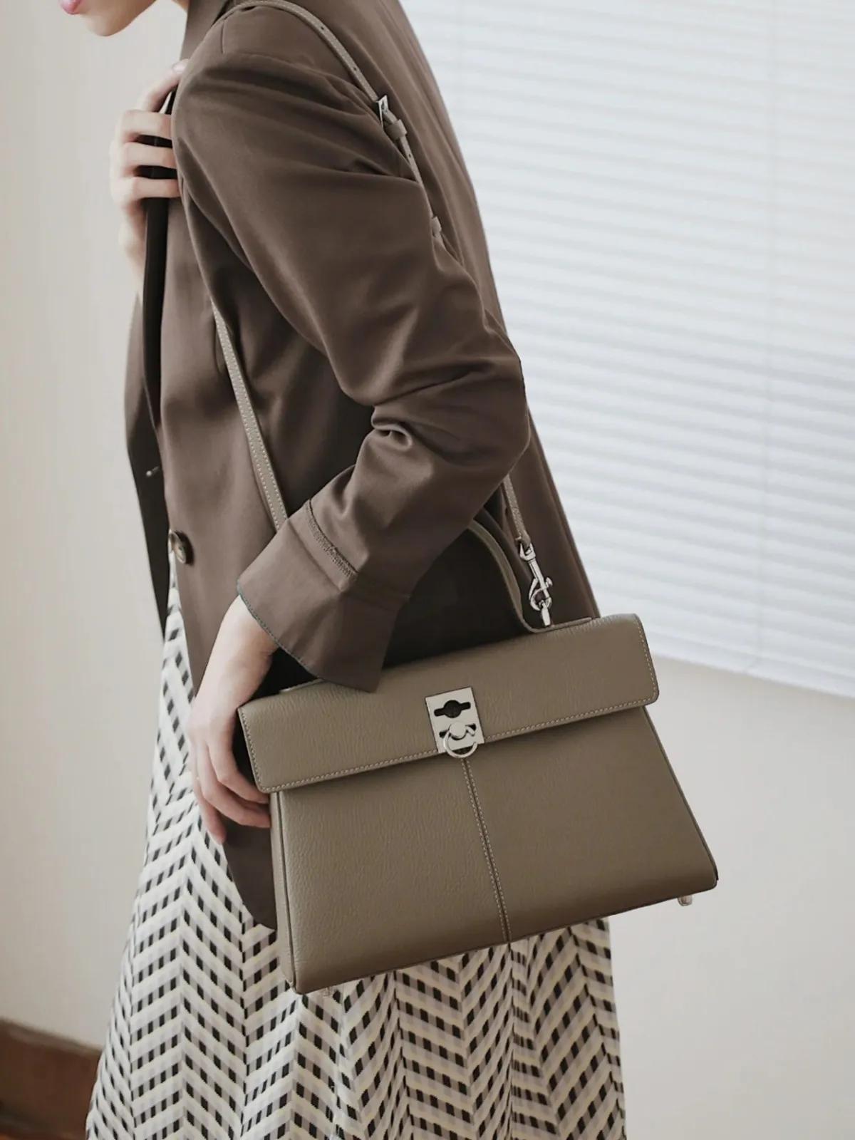 Sac Boston rétro pour femme, sac trois-en-un à porter en bandoulière, à l'épaule et à la main, petit