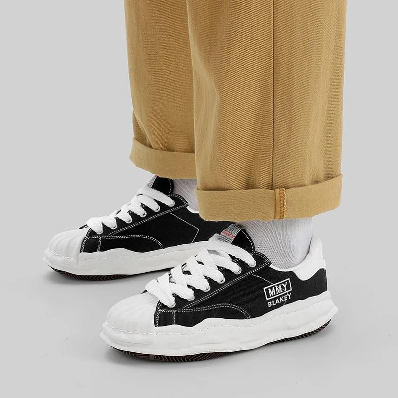 Chaussures de sport tendance à semelle épaisse, style classique, pour le voyage, baskets en toile po