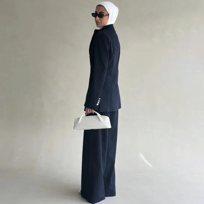 VTKW Nouvelle Collection 2026 – Ensemble Blazer et Pantalon Large Bleu Marine à Rayures Fines pour F