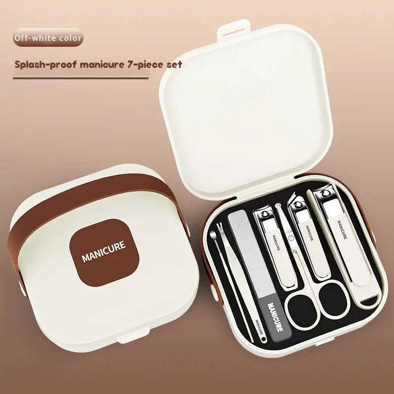 Ensemble de coupe-ongles anti-éclaboussures main dans la main avec coupe-ongles manucure coupe-ongle