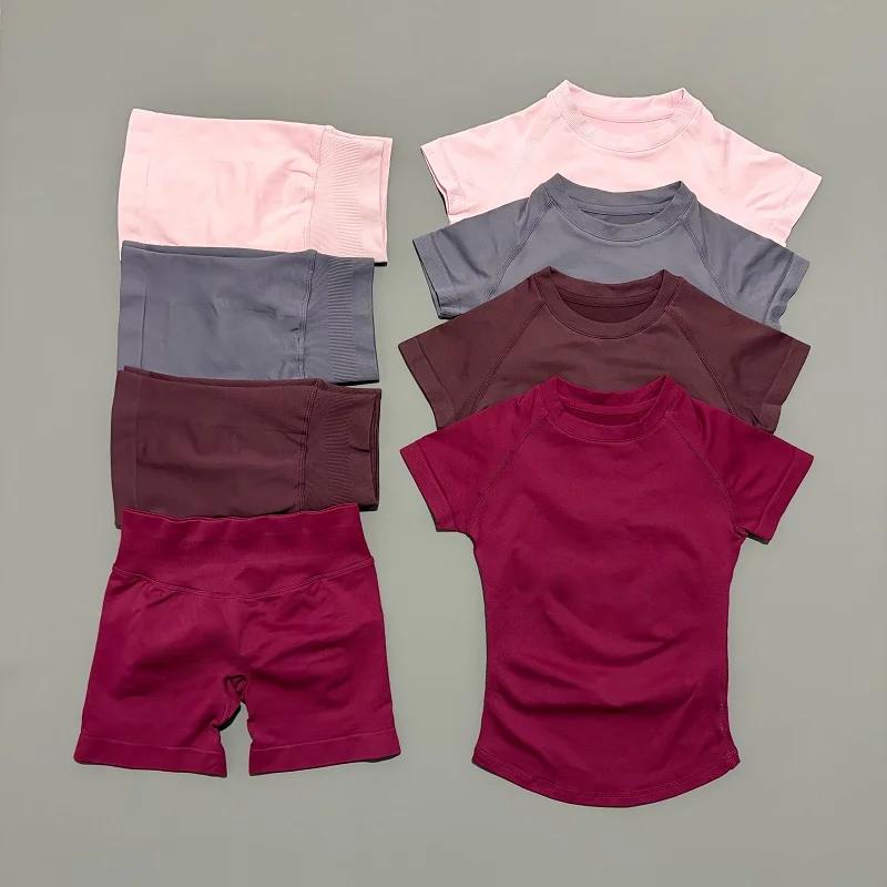 Ensemble de sport 2 pièces pour femme : Haut de yoga sans couture à manches courtes et short de spor