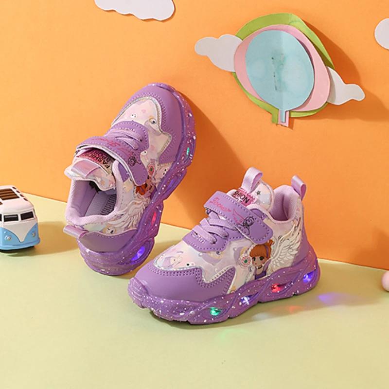 Nouvelles baskets LED 2026 pour enfants, chaussures de princesse mignonnes à motif de dessin animé p
