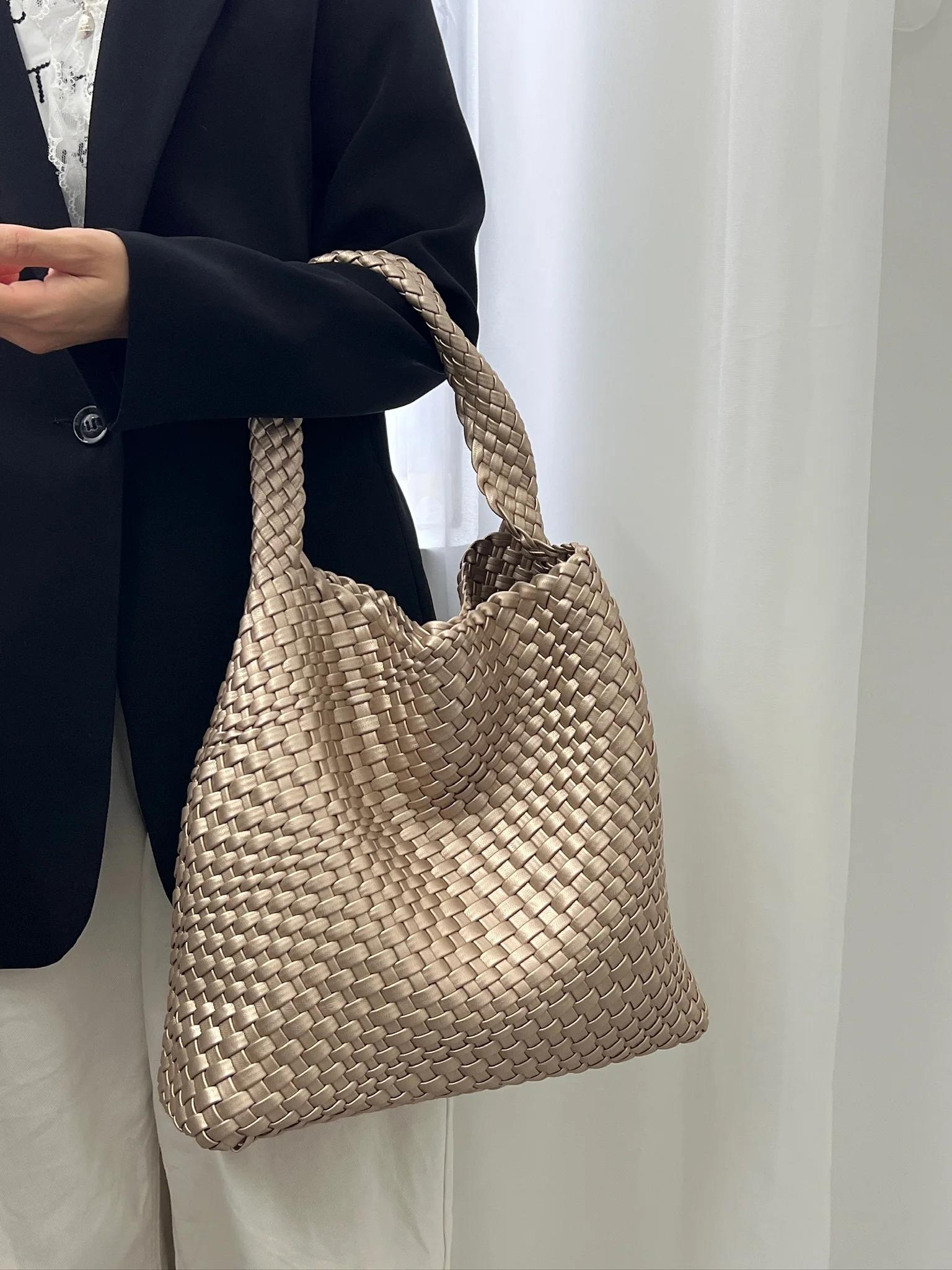 Sacs pour femmes sac à bandoulière de créateur de luxe haute capacité en cuir PU tissé à la main sac