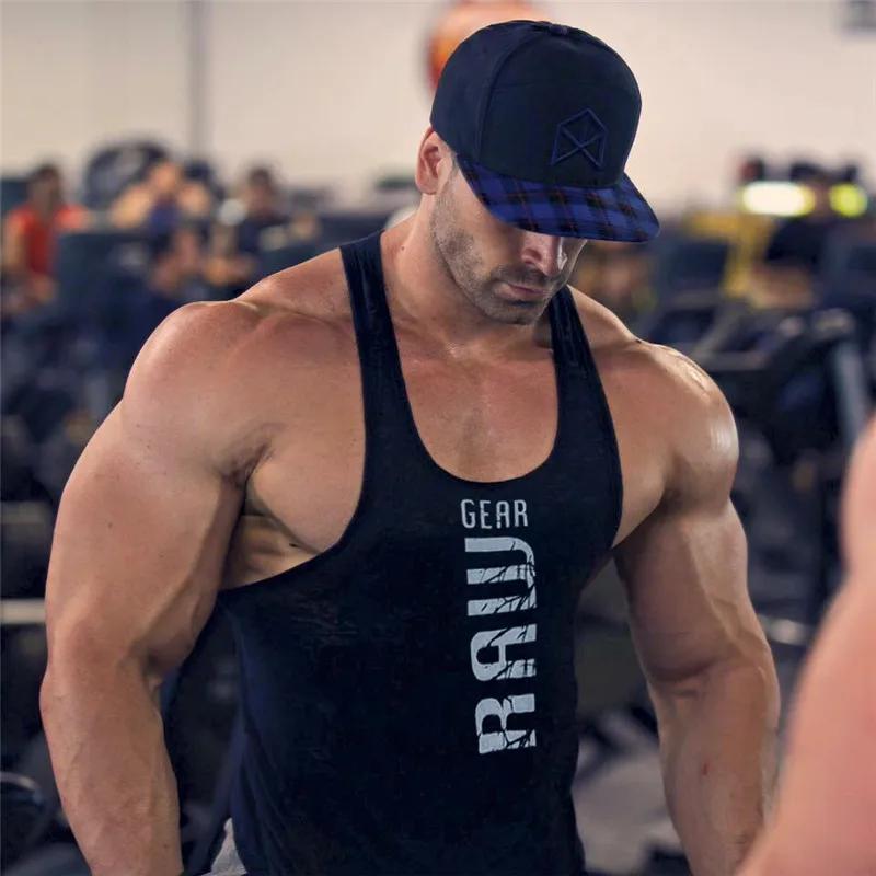 Nouveaux hommes coton débardeurs gym fitness muscle chemise sans manches mâle impression maillot de