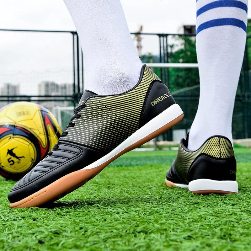 Crampons de Football en salle pour hommes, chaussures de Futsal professionnelles antidérapantes, bot