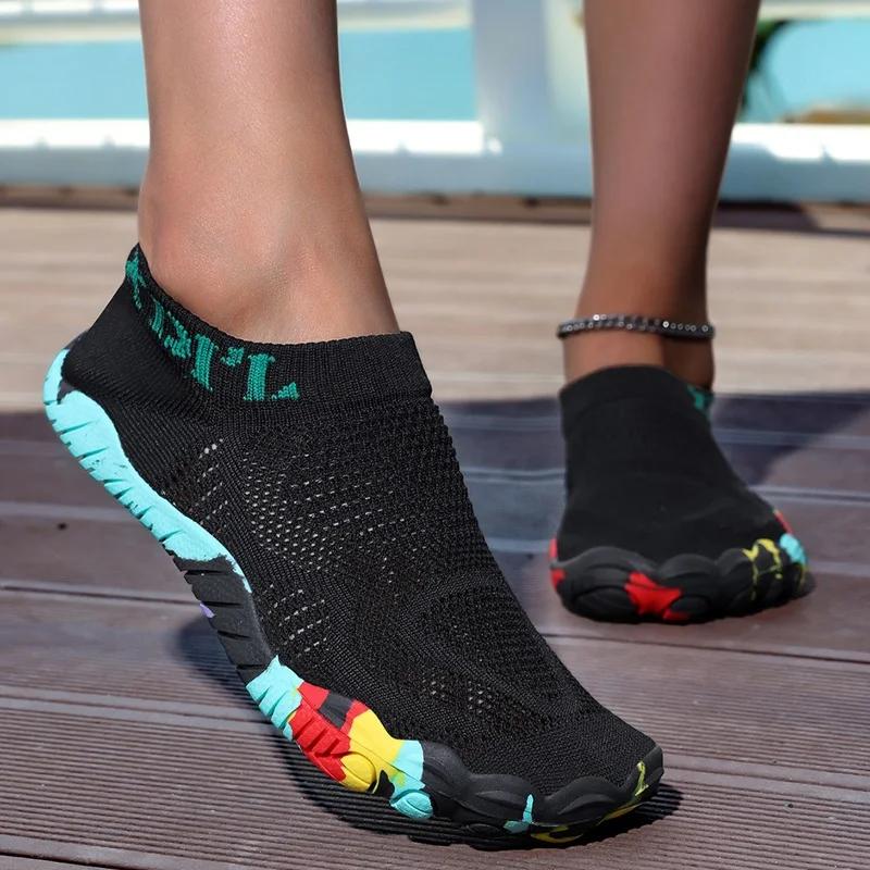YRZL hommes chaussures d'eau séchage rapide léger antidérapant Aqua chaussures pour natation plage c