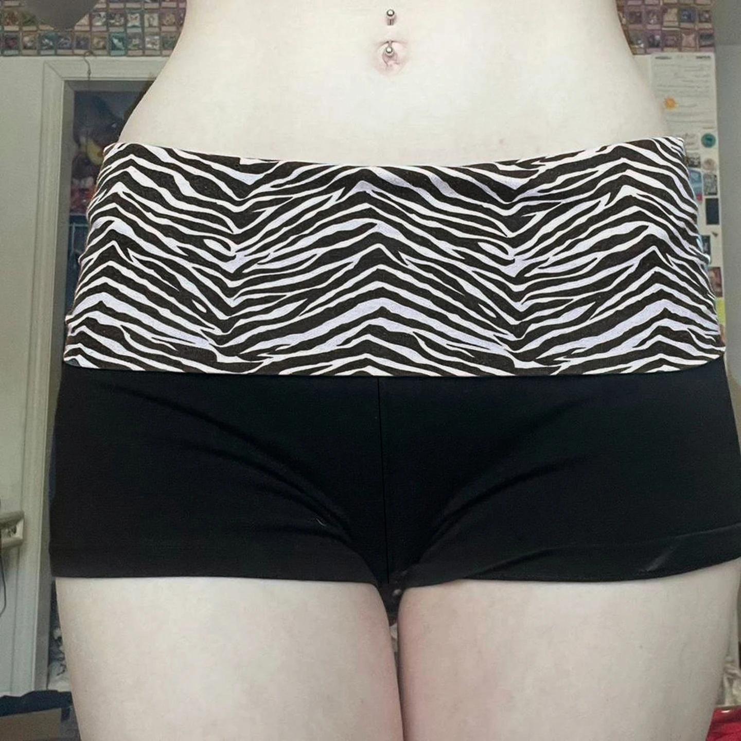 SUCHCUTE décontracté imprimé zèbre élastique Shorts femme maigre taille basse Mini court Y2K Harajuk