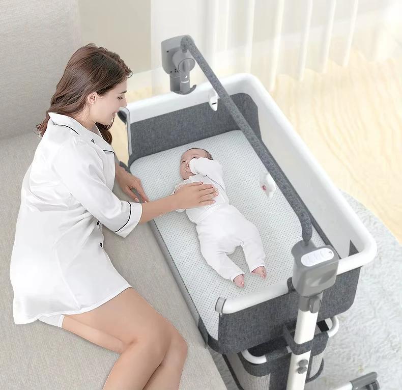 Berceau électrique 3-en-1 pour bébé, lit d'appoint, chaise haute et balancelle avec Bluetooth, téléc