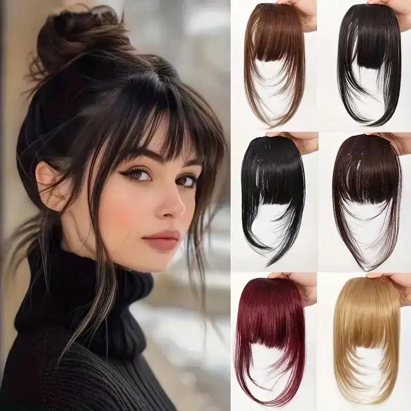 Frange synthétique à clipser, coupe effilée avec pattes de cheveux, brun foncé, aspect naturel pour