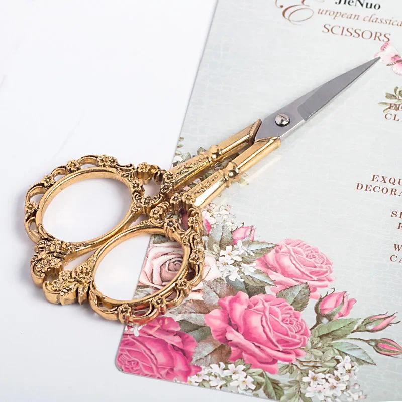 Ciseaux de style vintage classique pour nail art, fil à coudre, tissus et artisanat à la maison