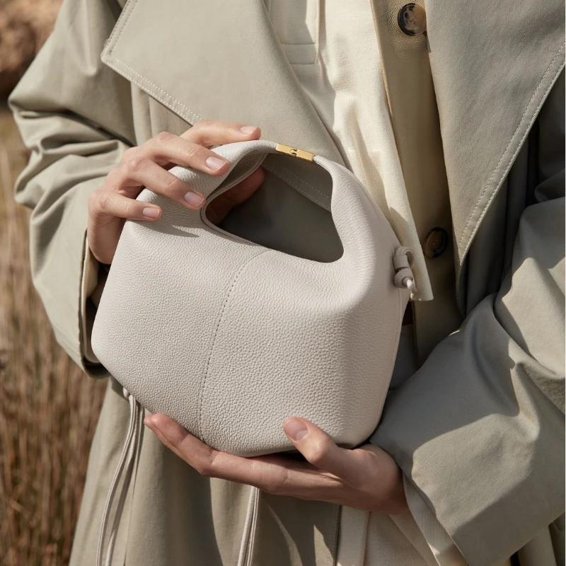Sac à bandoulière en cuir véritable pour femme, nouveau design tendance, petit format