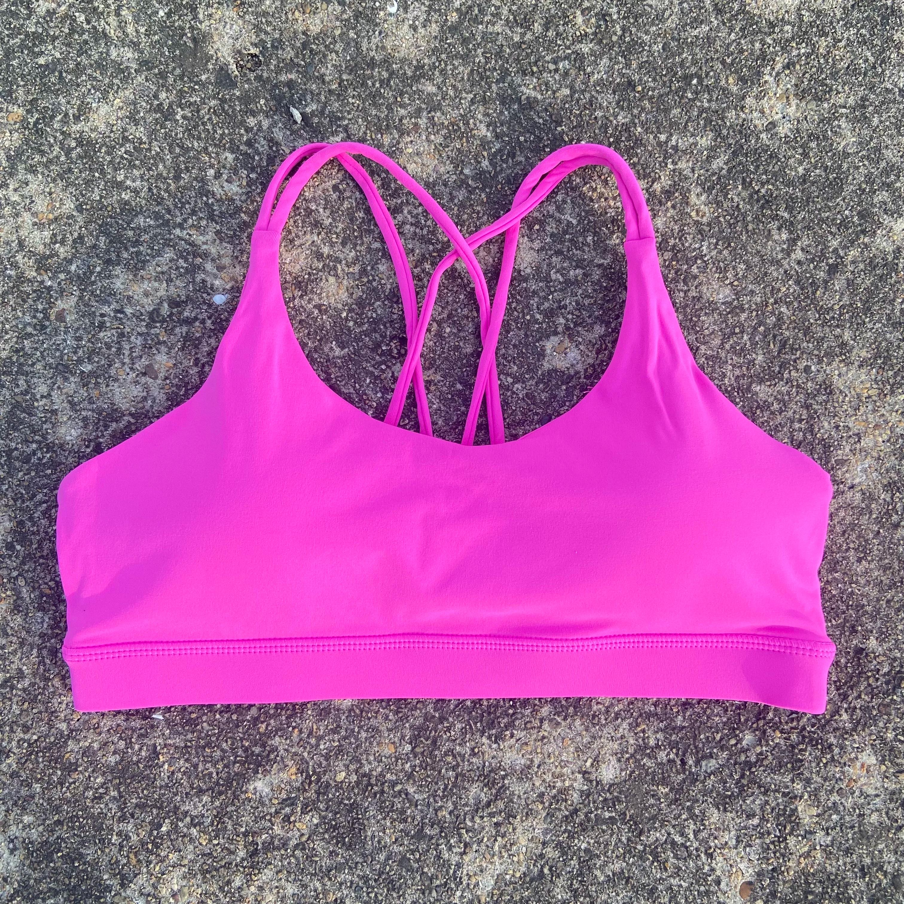 Couleur unie haute résistance Gym sous-vêtements Yoga croix femmes Fitness Sport soutien-gorge haut