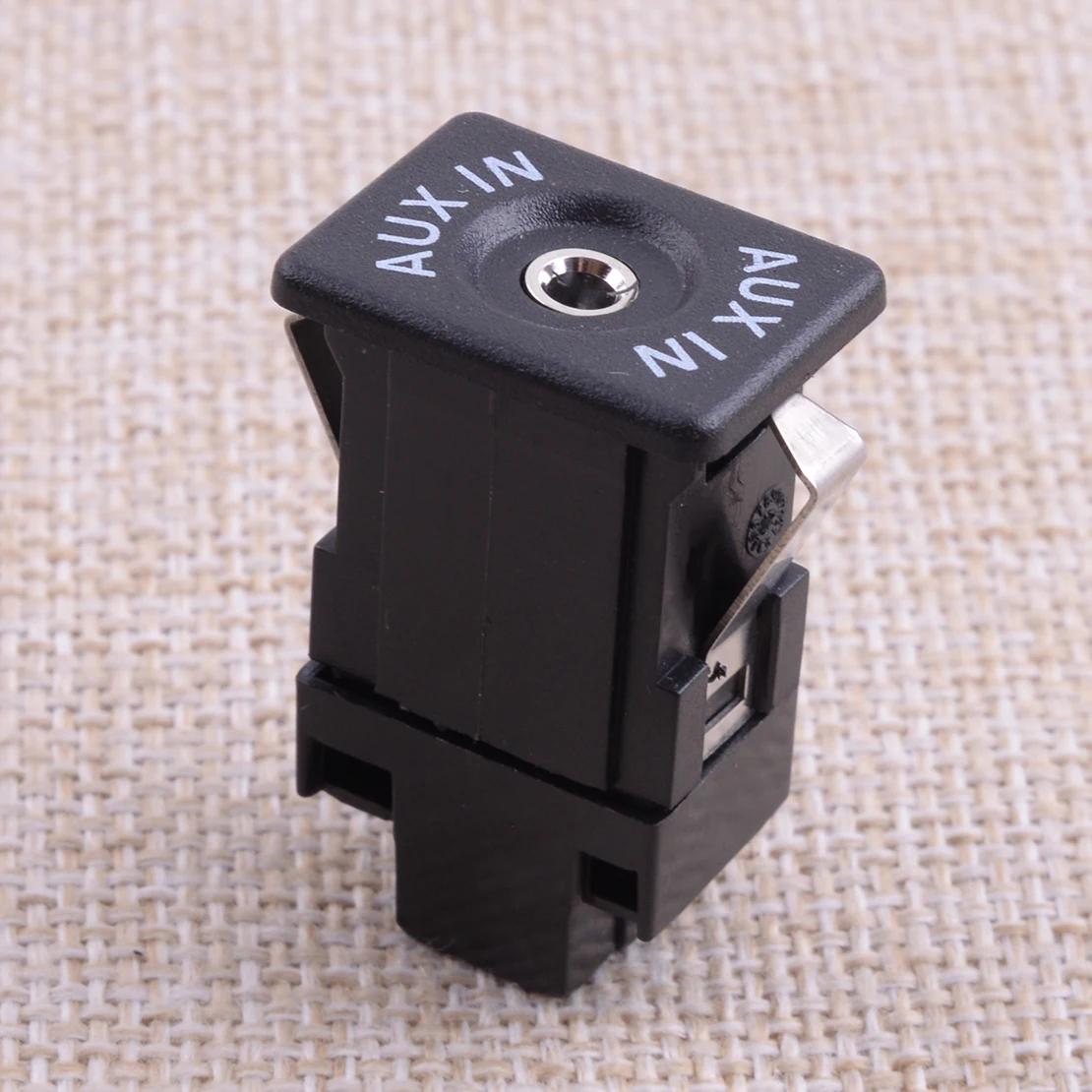 5M 0035724 16D 035724 Prise de commutateur AUX IN Jack pour voiture, compatible avec VW Jetta Go
