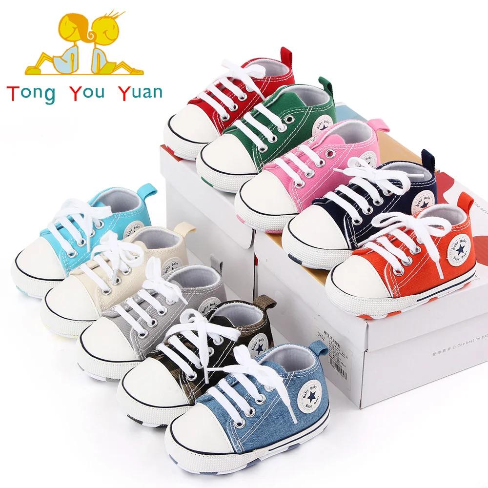 Baskets classiques en toile pour bébé, chaussures de marche coordonnantes, semelle souple, premiers