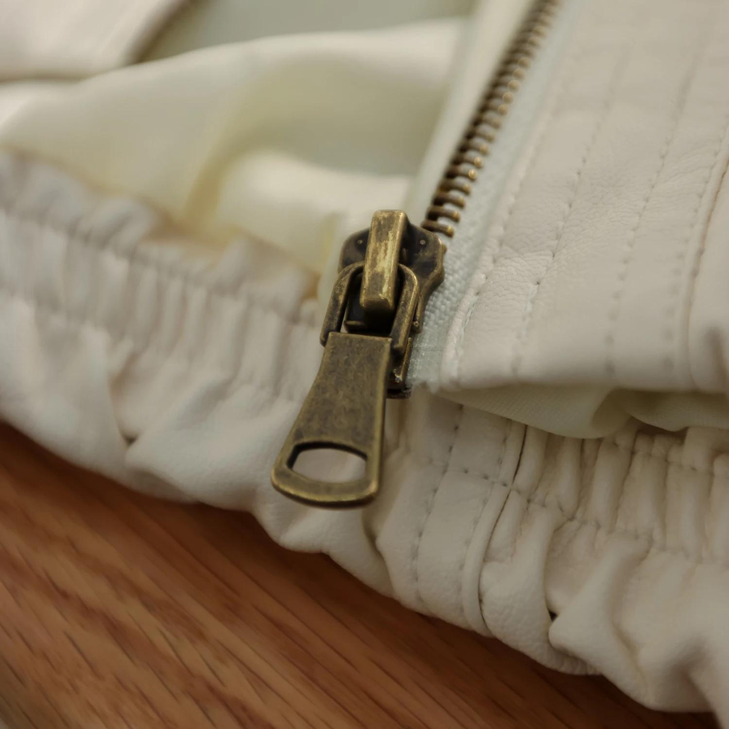 Blouson bomber en cuir PU pour femme — Veste zippée à col en V en similicuir avec ourlet élastique