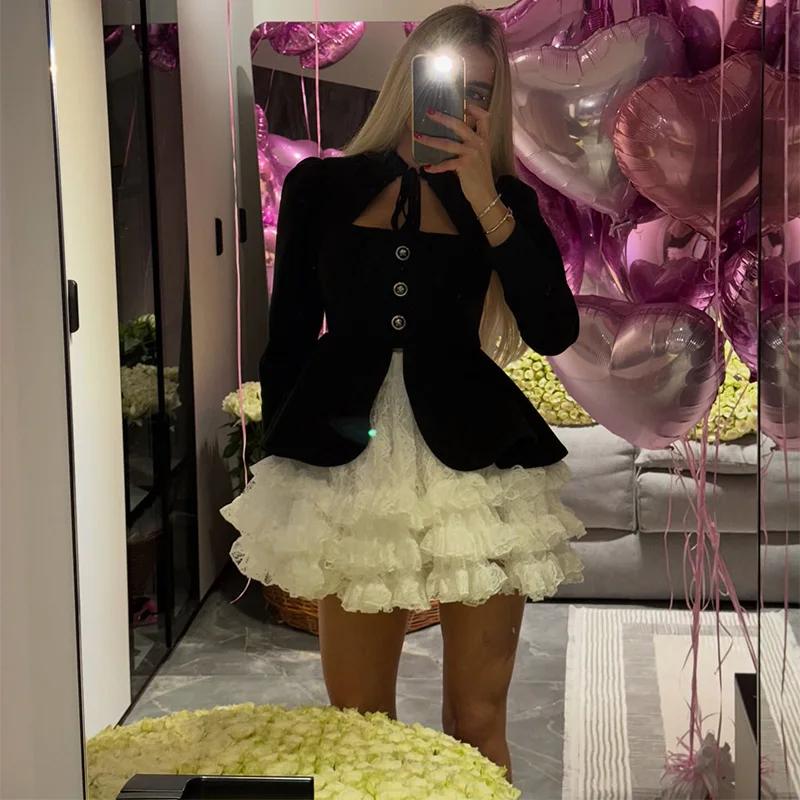 Robe élégante en dentelle plissée et à plusieurs niveaux, col carré, ligne a, Mini jupes bouffantes,