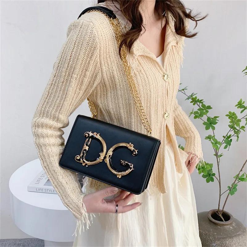 Sac carré de banquet, nouveau sac à bandoulière polyvalent et tendance pour femme avec chaîne