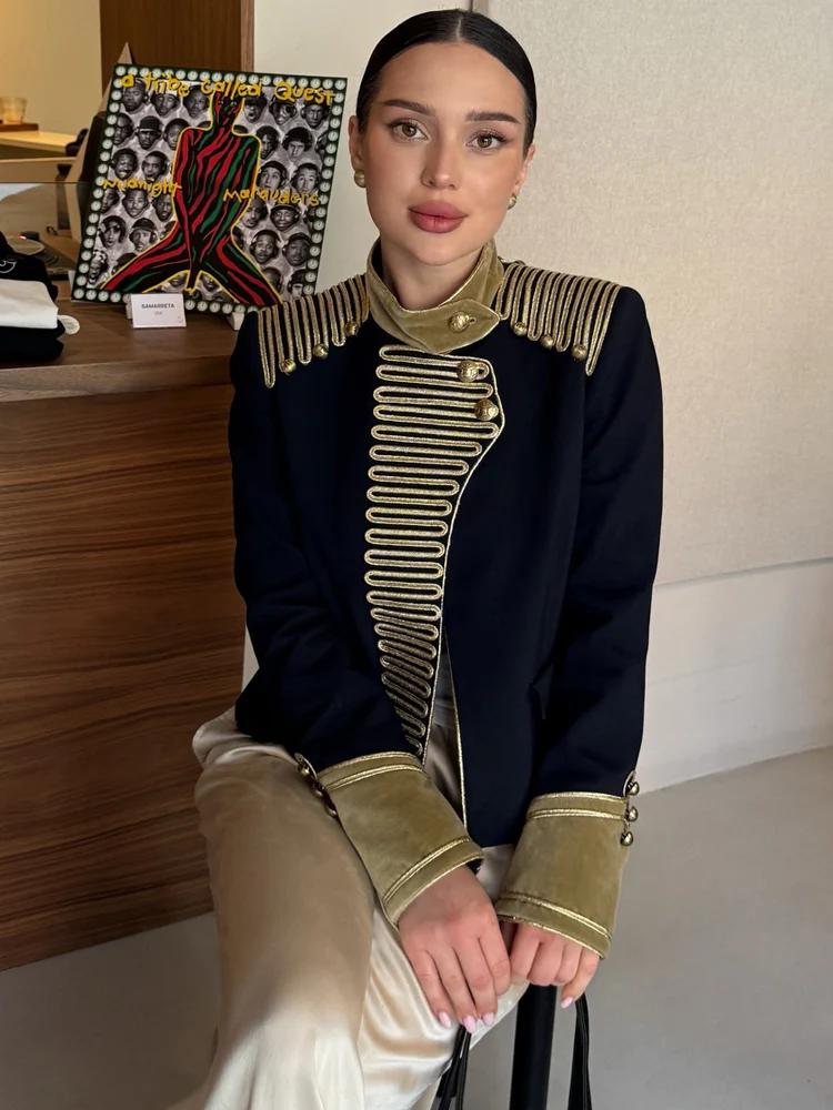 HH 2026 Nouvelle Veste Courte Femme Tendance à Col Montant et Boutonnage Simple, Manches Longues, Co