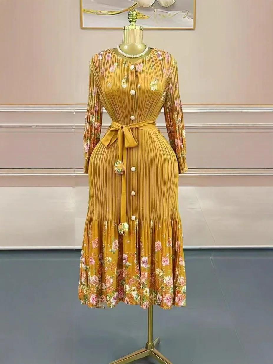 Miyake – robe imprimée à boutons, tempérament, ample, coupe cintrée, longueur moyenne, vêtements pou
