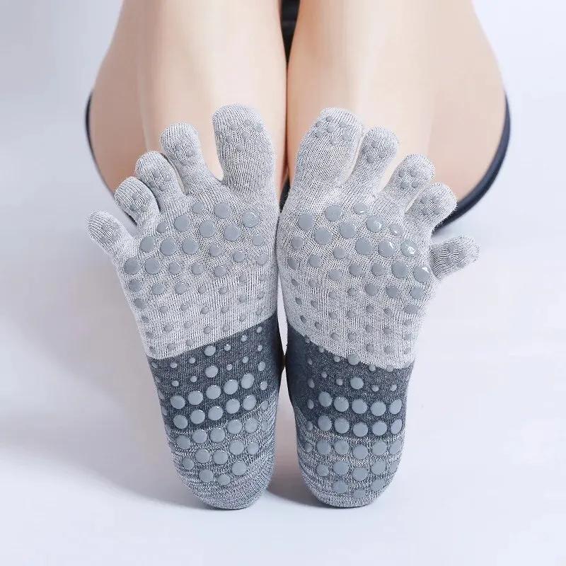 Chaussettes de yoga à cinq doigts antidérapantes pour femmes - Respirantes en silicone pour pilates et ballet