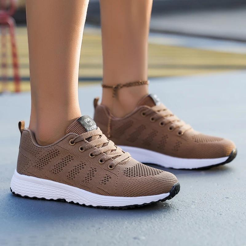 Baskets légères et respirantes pour femmes, chaussures de course en maille confortables pour l'extér