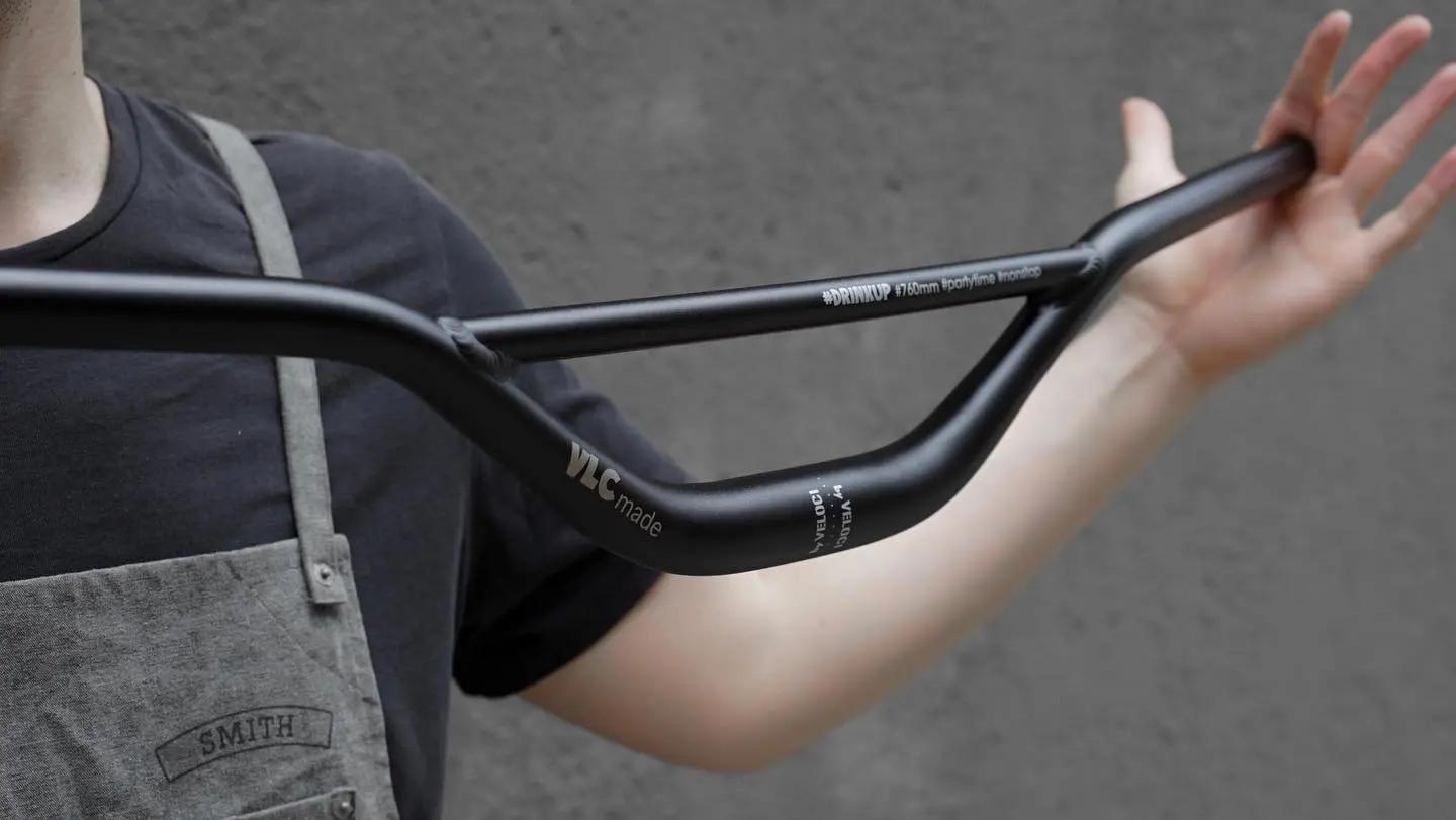 Guidon vélo route courbé hirondelle aluminium 31.8mm 760mm pour VTT BMX FreKouStunt avec tracker