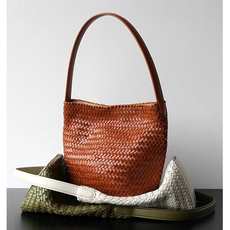Sac de shopping de luxe pour femmes, nouveau sac seau en cuir tissé à la main haut de gamme, sac mes