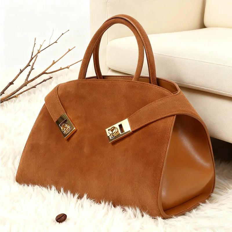 Niche léger luxe mat cuir grande capacité peau de vache femmes sac à main marron daim fourre-tout sa