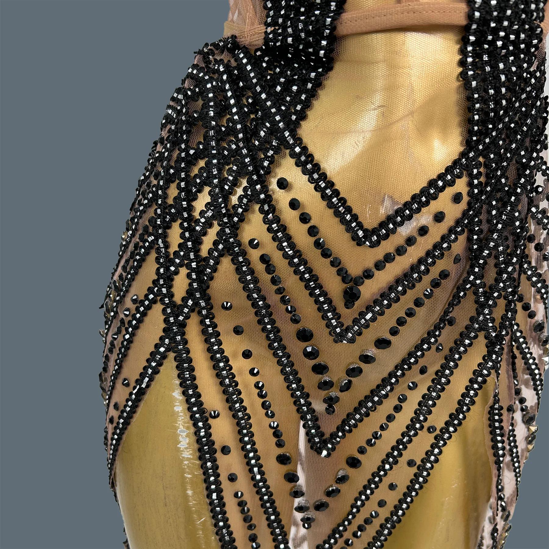 Jianrui – tenue de soirée scintillante avec strass noirs, tenue de Club transparente en maille pour