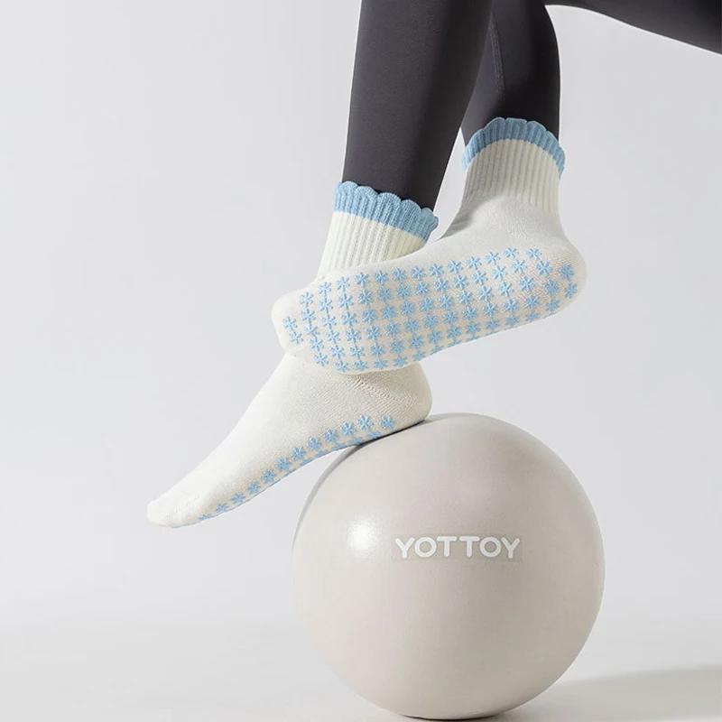 Chaussettes de yoga et de Pilates pour femmes, série bleu ciel, motifs à rayures ondulées, antidérap