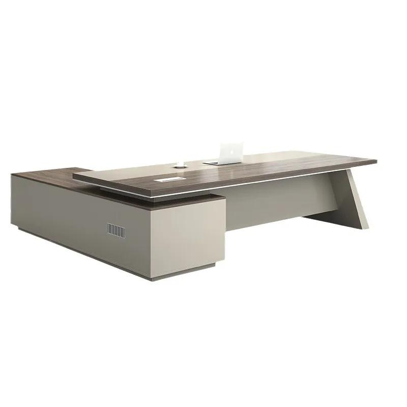 La table de direction simple et moderne, la combinaison table et chaise du gestionnaire et la table