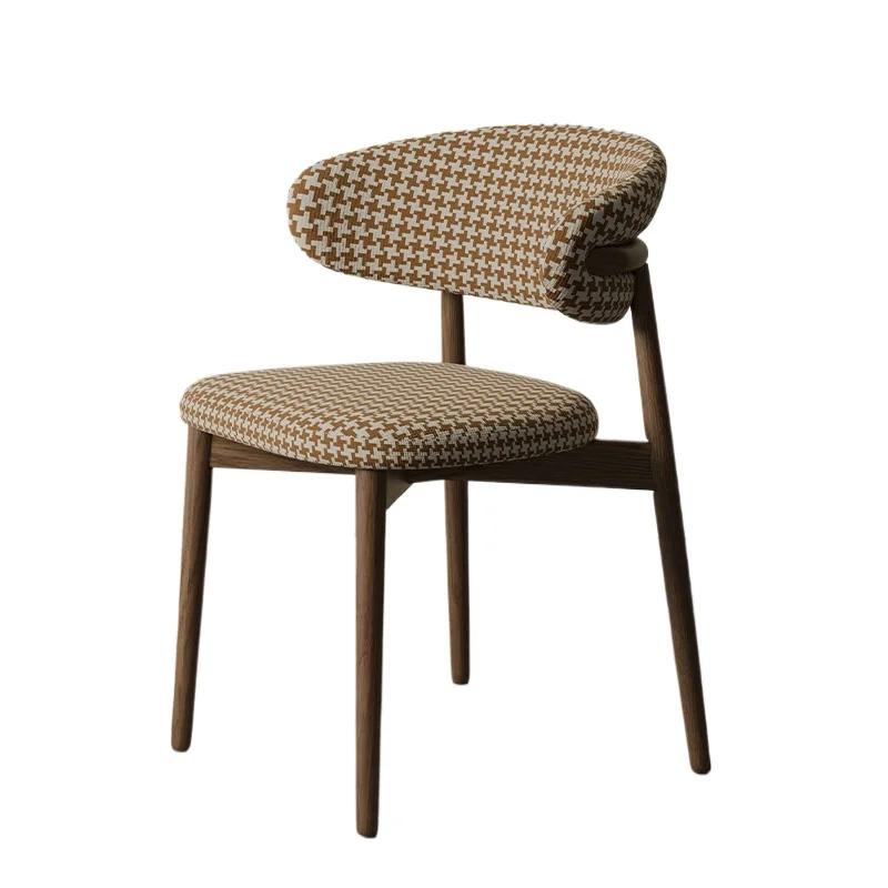 Chaise de salle à manger design rétro en bois massif, tabouret à dossier en tissu de style brochure