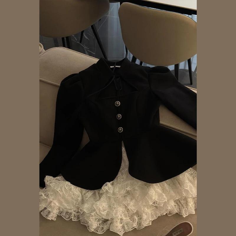 Robe élégante en dentelle plissée et à plusieurs niveaux, col carré, ligne a, Mini jupes bouffantes,