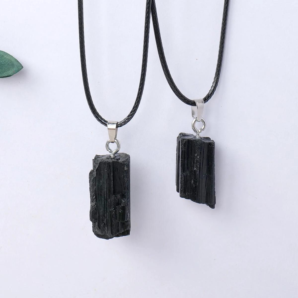 Collier avec pendentif en Tourmaline noire, cristal naturel, pierre brute, gemme non polie, bijoux à