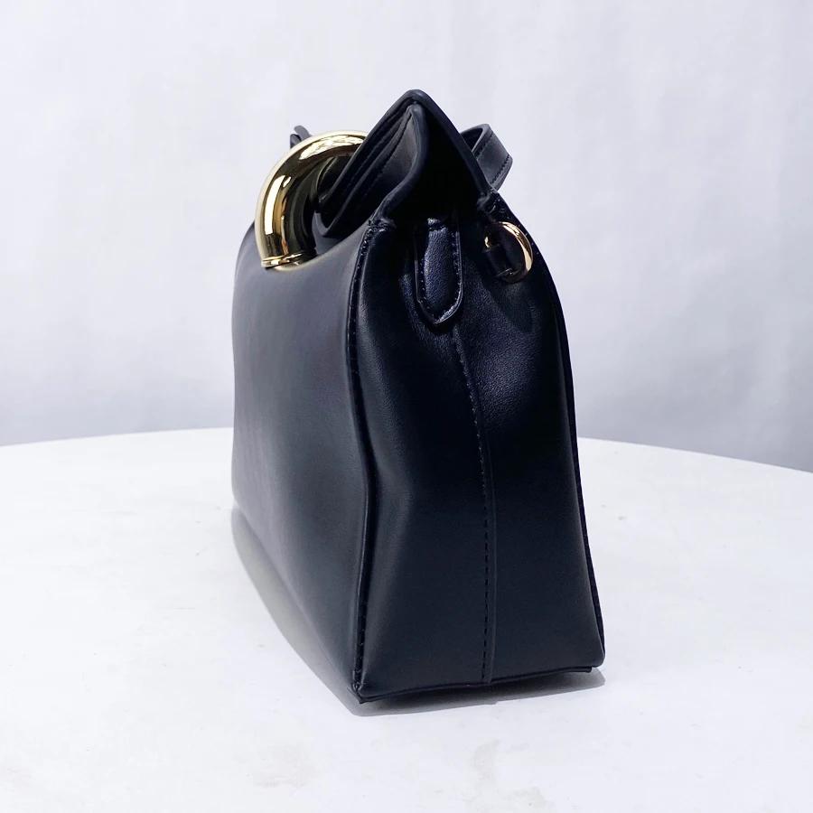 Boucle en métal décoration fourre-tout sacs à poignée supérieure pour femmes sac à main et sac à mai