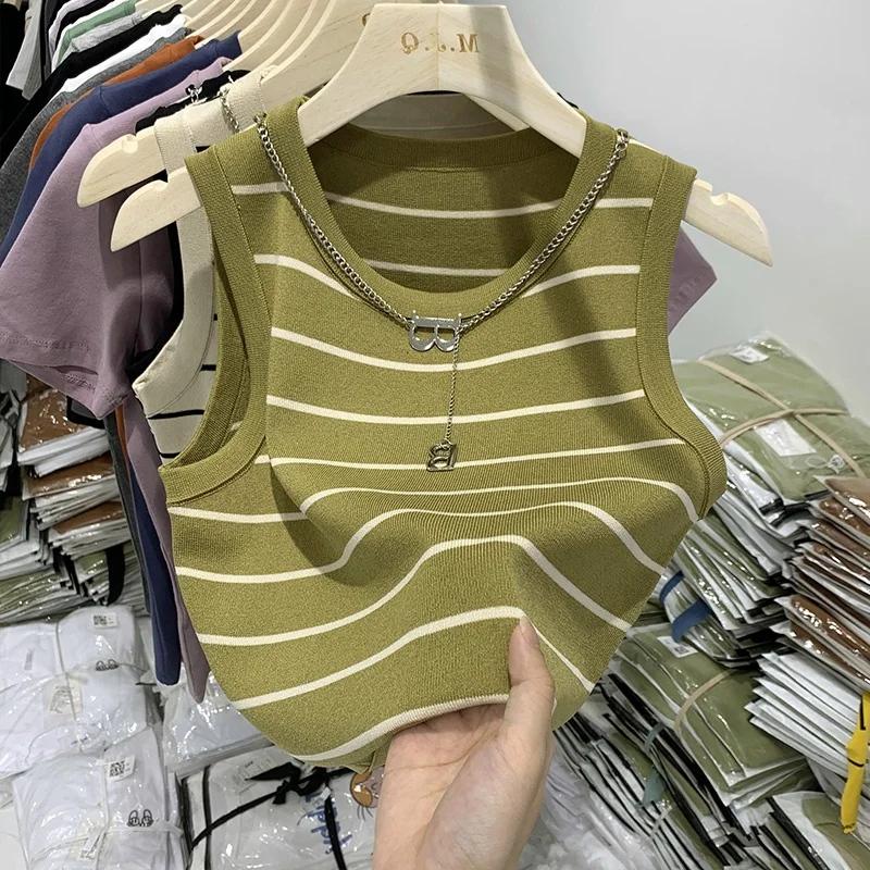 AOSSVIAO Nouveauté 2026 Gilet Femme Rayé à Bord Large, Haut d'Été Tricoté Court Sans Manches, Style