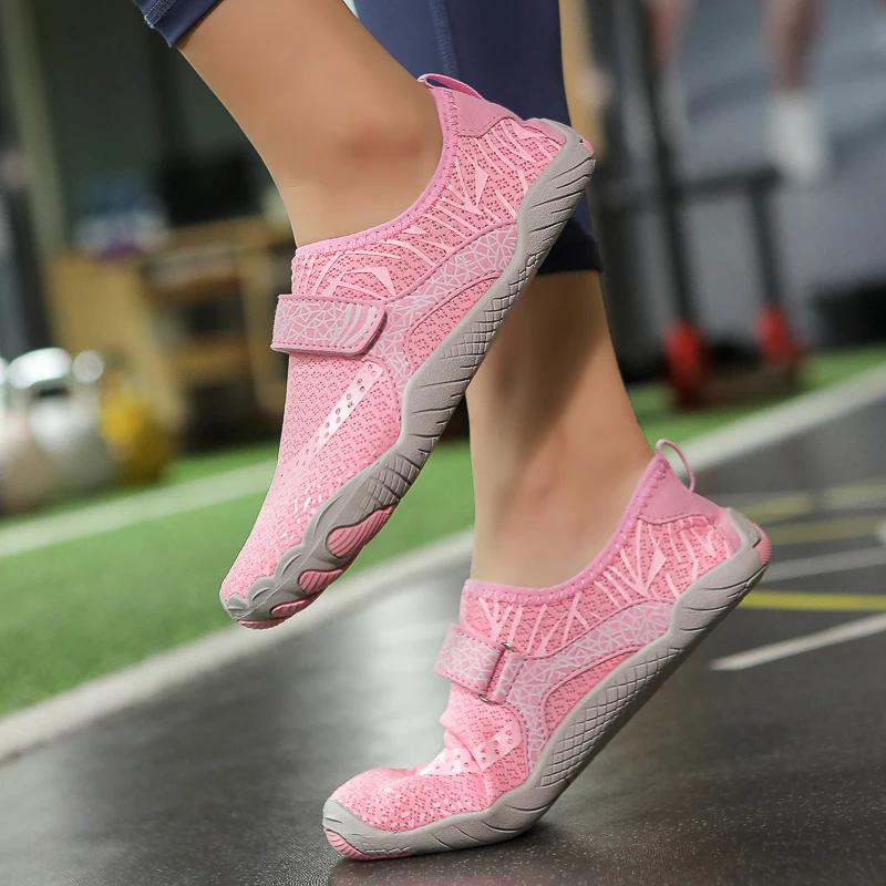 Chaussures de sport d'intérieur pour femmes et hommes - Fitness, yoga et exercices pieds nus sur tapis roulant