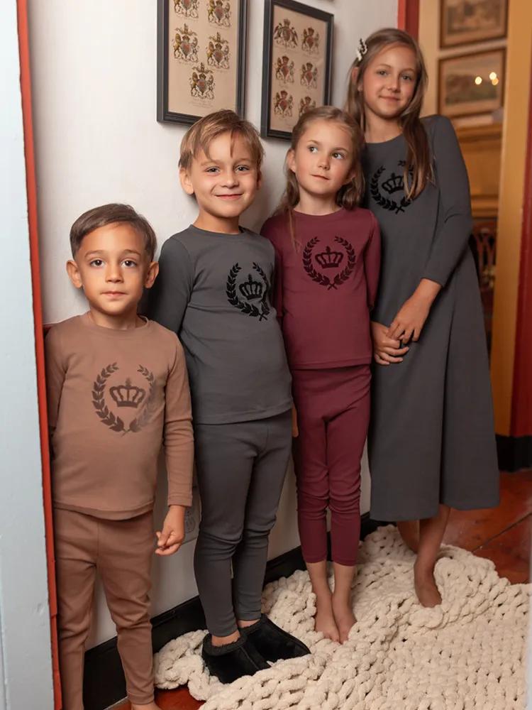 AP 2025 AW Royal velours couronne coton pj enfants mode famille correspondant vêtements enfants garç