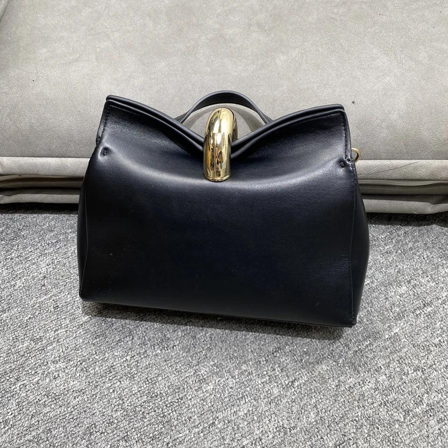 Boucle en métal décoration fourre-tout sacs à poignée supérieure pour femmes sac à main et sac à mai