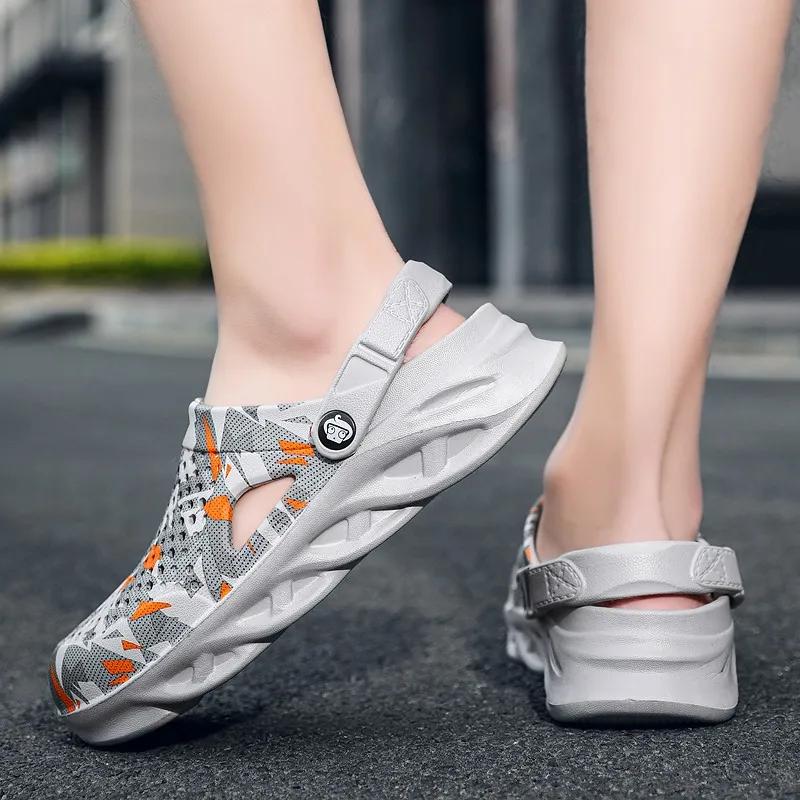 Sandales d'été pour hommes, chaussures d'eau légères EVA, pantoufles unisexes pour l'été, pantoufles