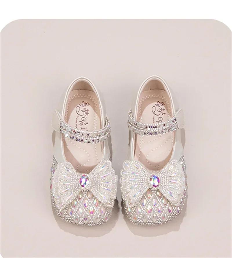 Doux bébé filles printemps/été populaire cristal mignon arc plat brillant défilé princesse chaussure