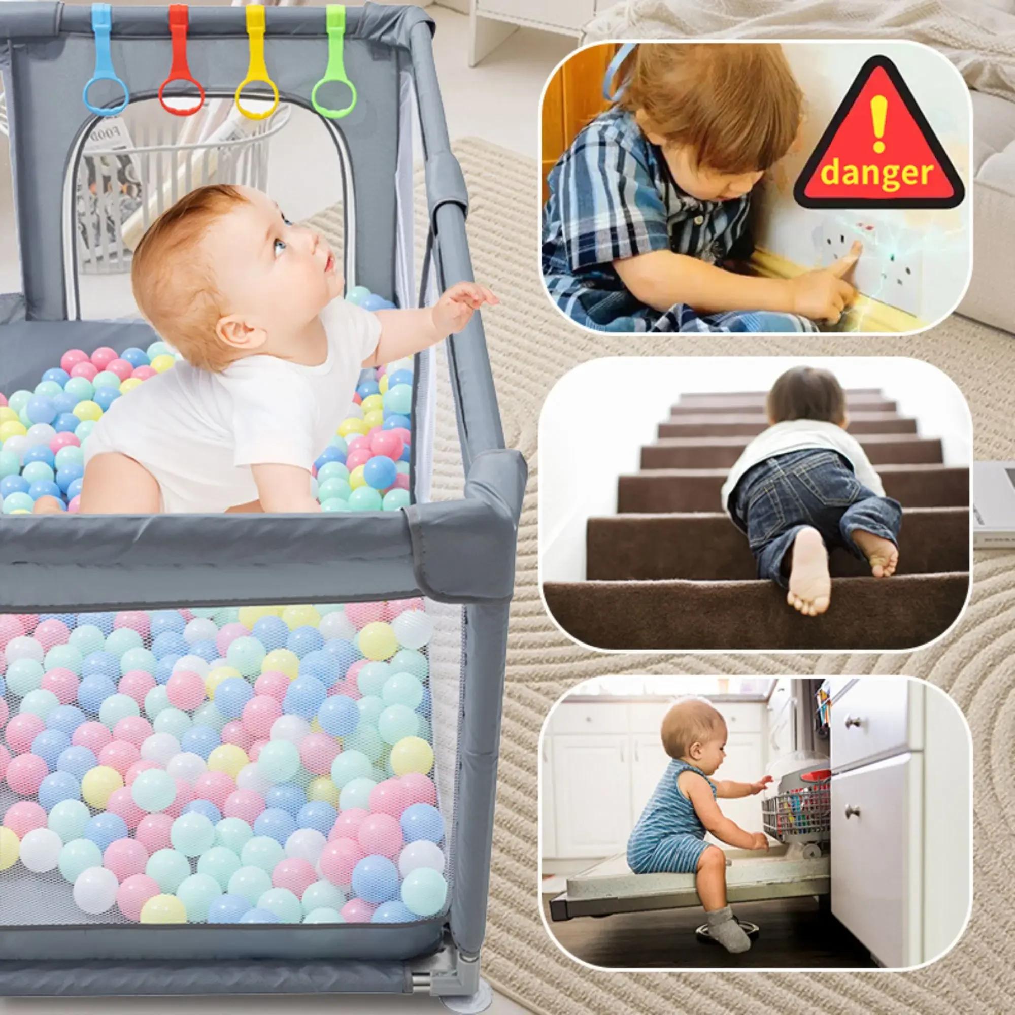 Parc de jeu pour bébé gris clair avec anneaux de traction, barrière de sécurité pour enfant, boîte à