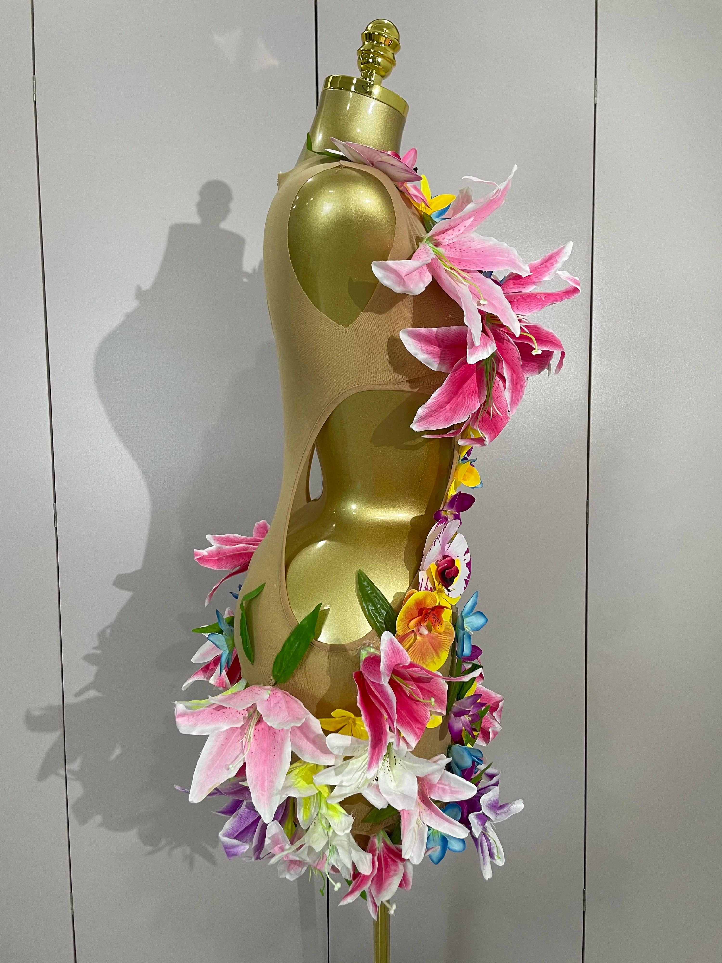 Femmes soirée robes de fête d'anniversaire fleurs colorées sans manches Sexy maille voir à travers M